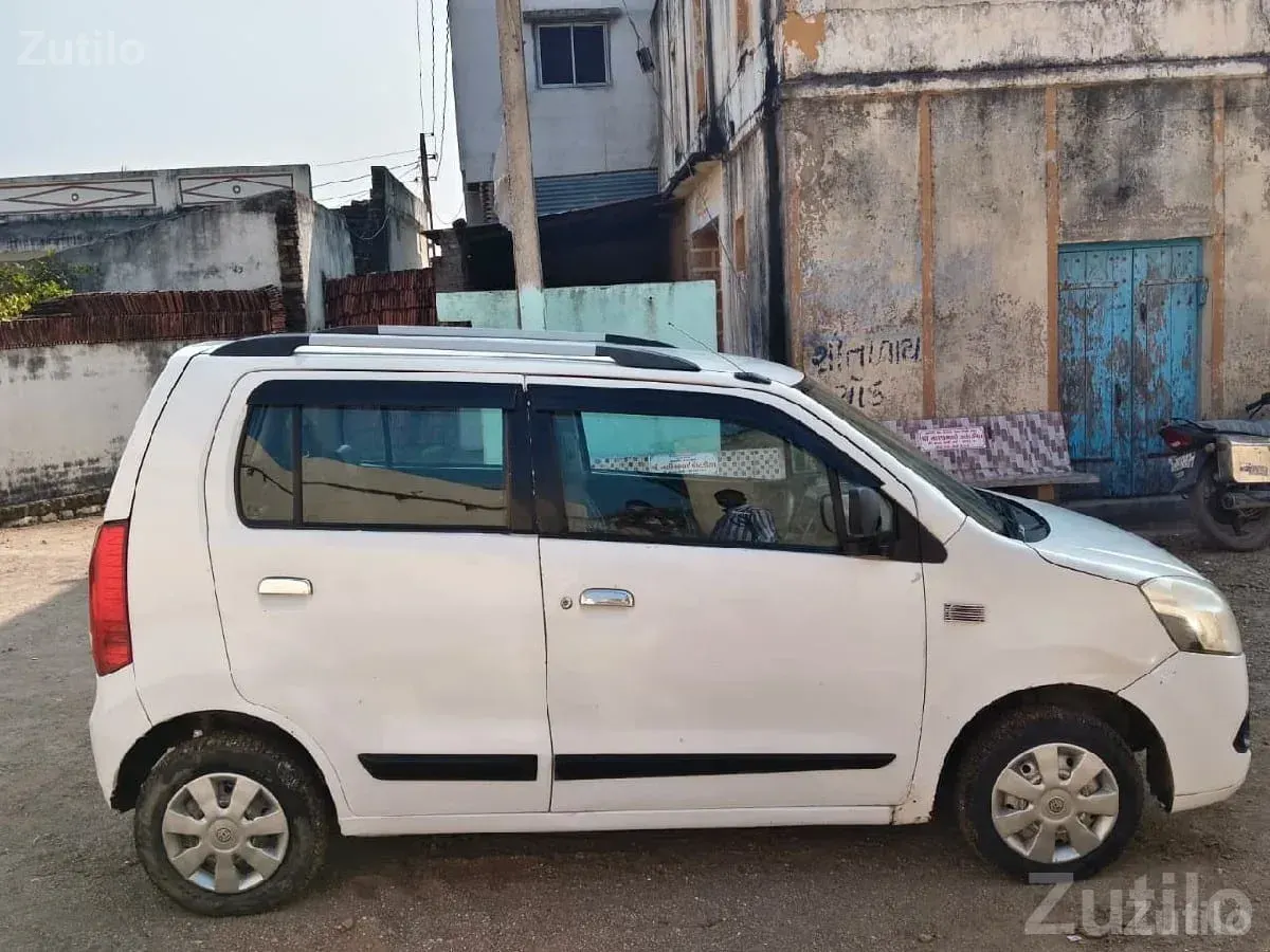 Used Maruti WagonR White – Reliable Car - કાર - બાગસરા - Image 2