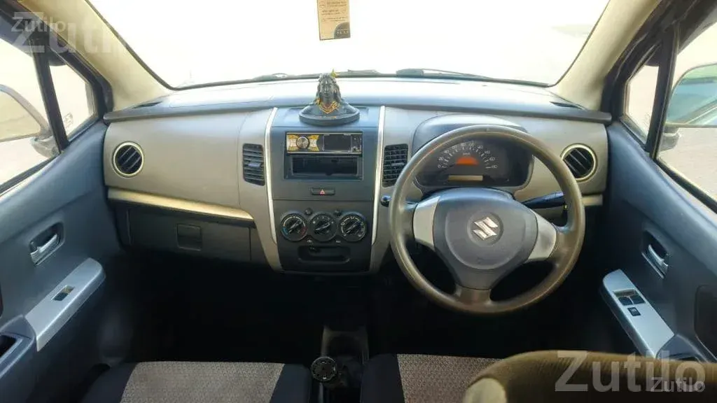 Maruti Suzuki WagonR 2010 Petrol CNG - Cars - Botad - Image 4