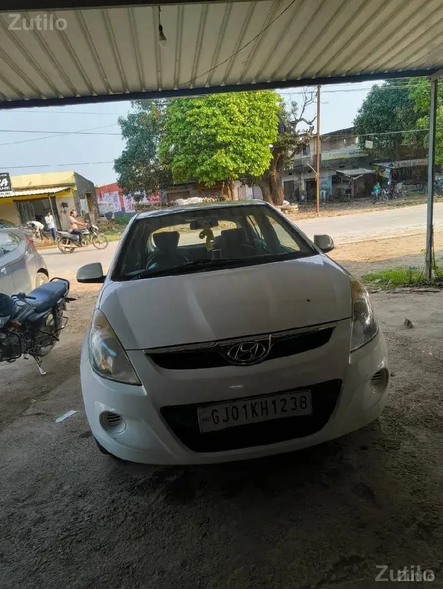 ફોરવીલ વેચવાની છે - Cars - Somnath - Image 2