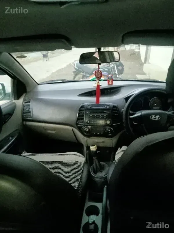 i 20 - Cars - Upleta - Image 3