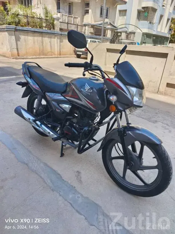 2017 Honda CB Shine Second Owner Bike - બાઇક્સ - વંથલી - Image 4