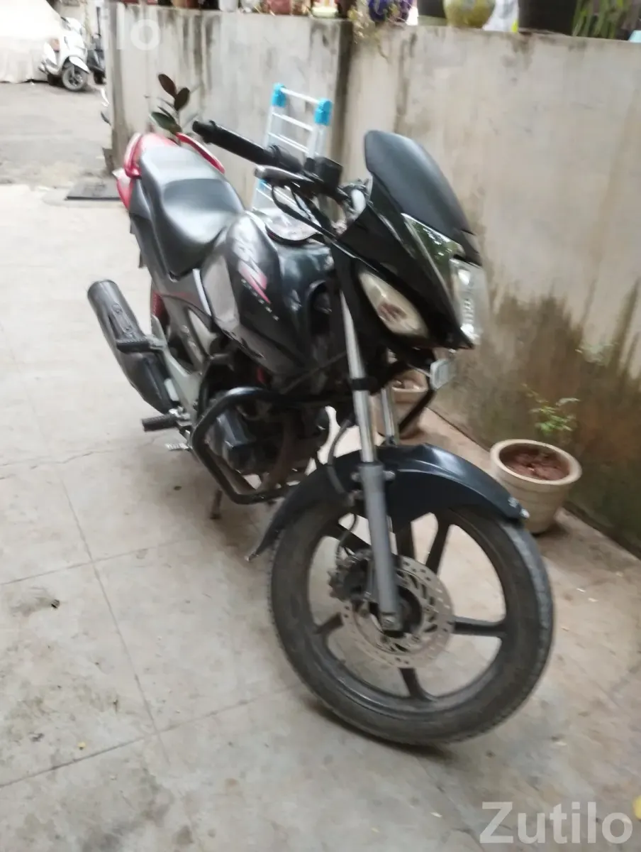 Hero CBZ extreme - Bikes - Vadodara City - Image 5