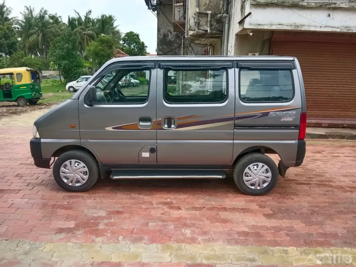 Maruti Suzuki Eeco 5 Seater CNG 2023 - Cars - Bharuch City - Image 5