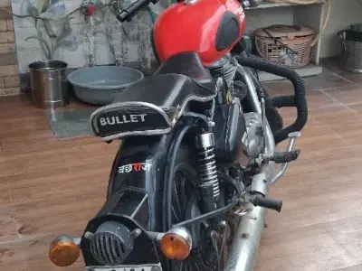 Royal Enfield Bullet Classic 350 2015 Model