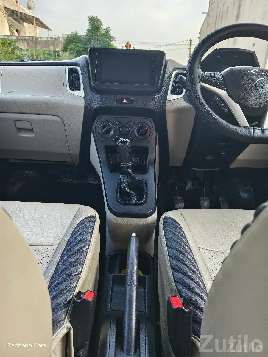 2020 Wagon R ZXI CNG – White Hatchback - Cars - Bhanvad - Image 3