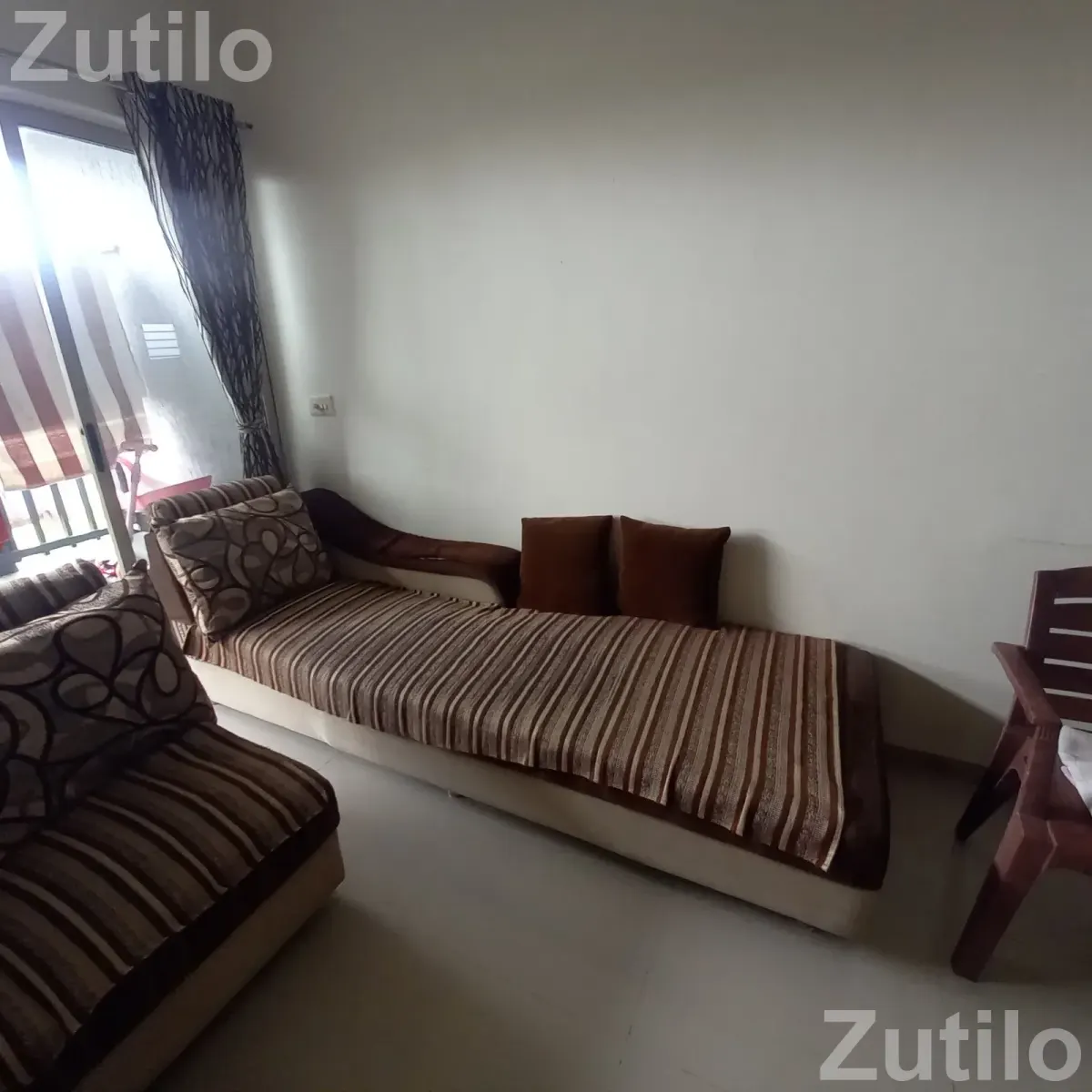 6 sitter sofa set - Sofa Sets & Couches - Ahmedabad City - Image 4