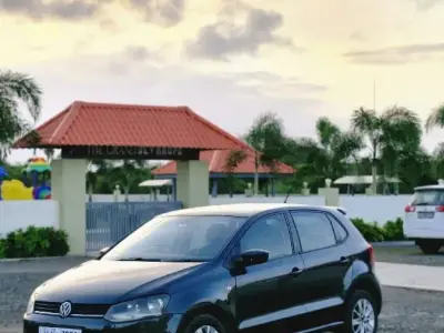 Volkswagen Polo 1.5 Highline Black Volkswagen Polo 1.5 Highline Black