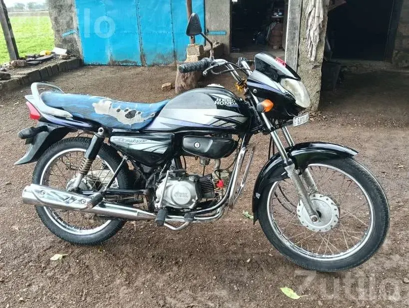 2008 Model Bike with Active Insurance - બાઇક્સ - જુનાગઢ - Image 3