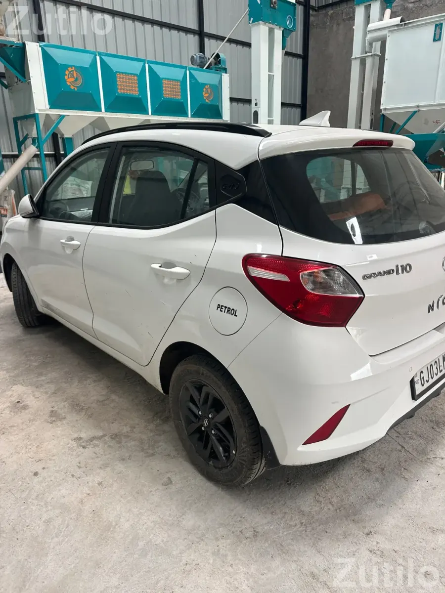 Hyundai I 10 nios sports - Cars - Lalpur - Image 2