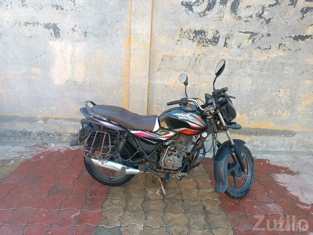 Bajaj Discover 2011 Used Bike for Sale - બાઇક્સ - કલ્યાણપુર - Image 3