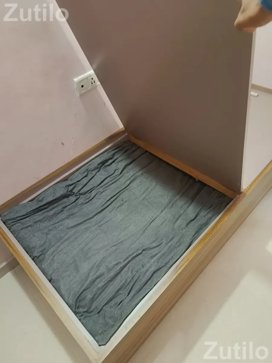 Single saag wood bed - Beds & Mattresses - Surat City - Image 2