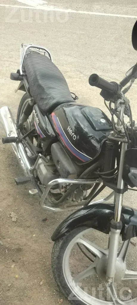 Hero Splendor 2018 Bike 2nd Owner - બાઇક્સ - રણાવાવ - Image 4