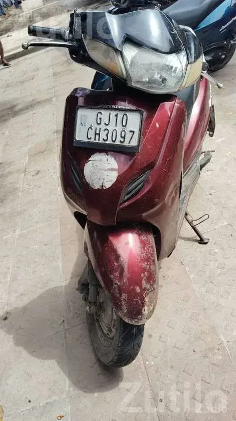 2015 Honda Activa Scooter, One Owner - બાઇક્સ - મોઢવાડા - Image 3
