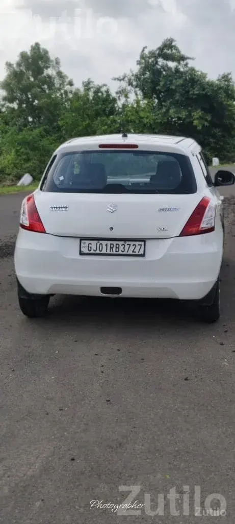2013 Maruti Suzuki Swift VDI Diesel - Cars - Junagadh City - Image 2