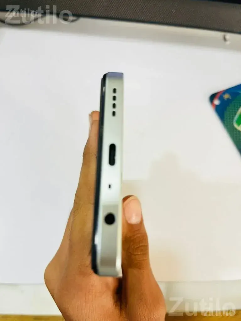 Realme C33 4GB 128GB with Bill Box - મોબાઇલ ફોન - જુનાગઢ - Image 4