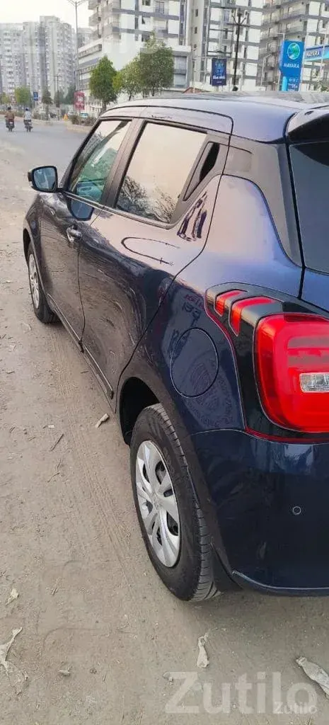 Maruti Suzuki Swift 2023 CNG Blue - Cars - Rajkot City - Image 5