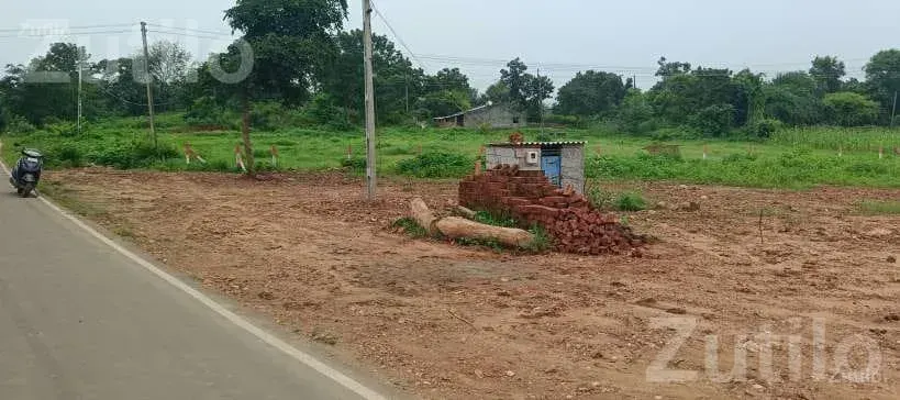 NA Road Touch Land with Shed in Virpur - Land & Plots - Virpur - Image 2