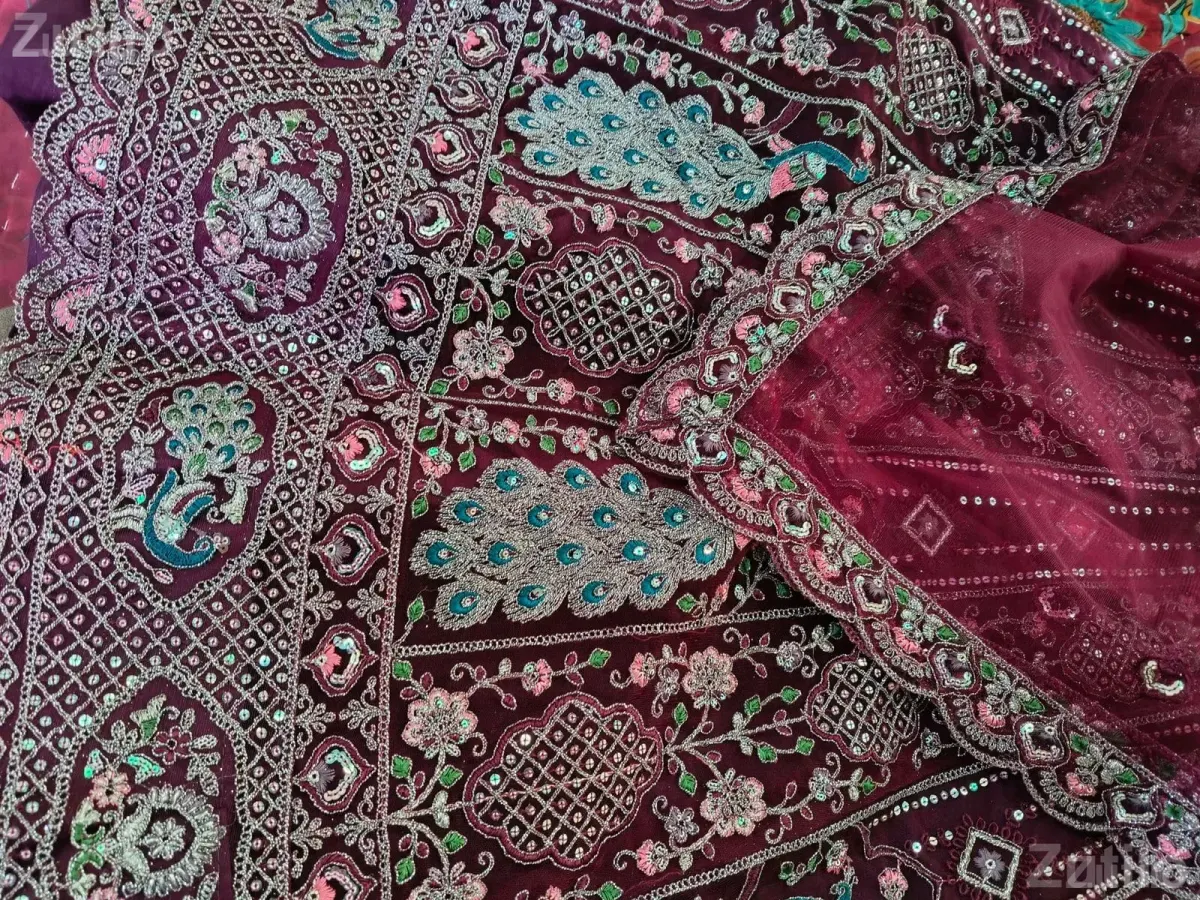 Brand New Embroidered Lehenga - પરંપરાગત વસ્ત્રો - સાણંદ - Image 4