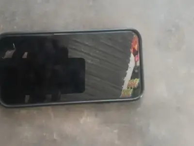 Apple iPhone 11 Used Smartphone Apple iPhone 11 Used Smartphone