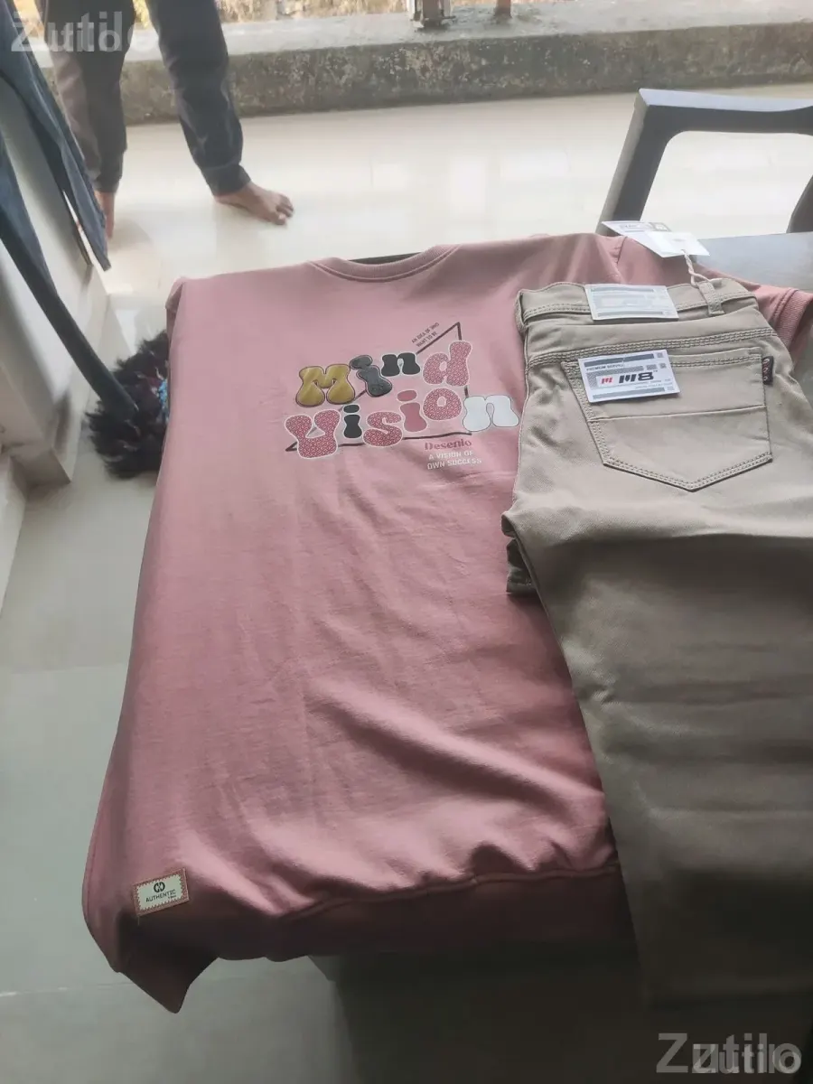 Men's T-Shirt and Pant Clothing Set - Men's Wear - Vadodara City - Image 3