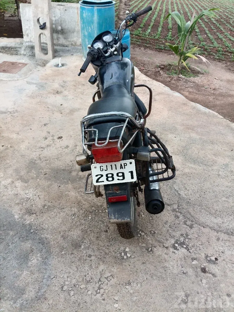 Hero Splendor Plus 2013 Second Owner Bike - બાઇક્સ - જુનાગઢ - Image 2