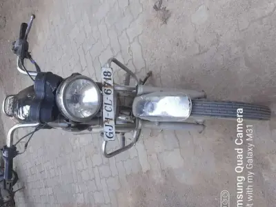 2001 Bajaj Boxer CT100 Bike 2001 Bajaj Boxer CT100 Bike