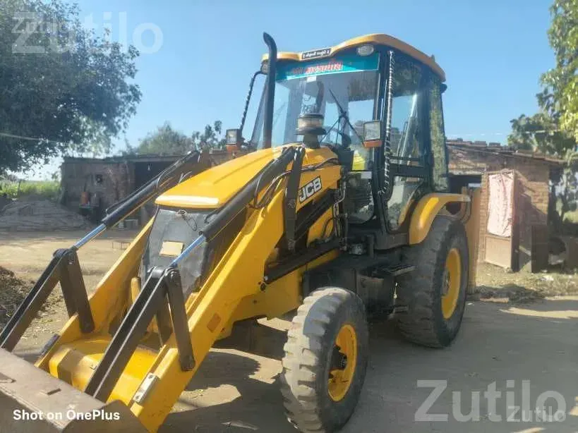 JCB Backhoe Loader 2017 Model - બાંધકામના વાહનો - વિસાવદર - Image 5