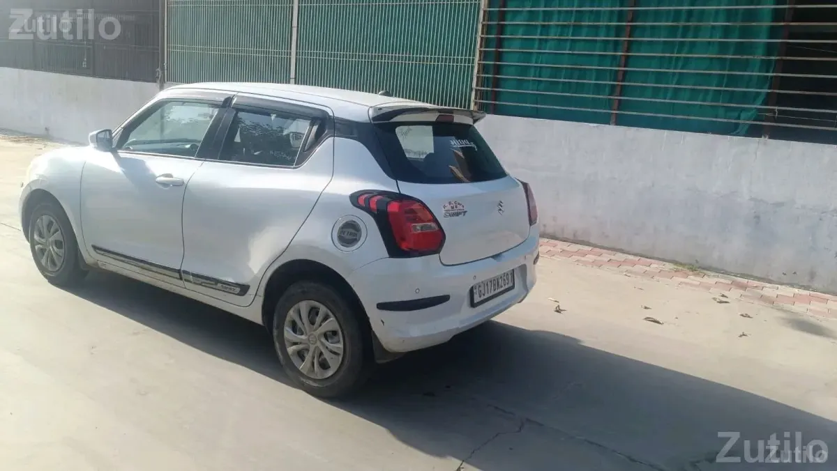 2020 Maruti Suzuki Swift VXI Petrol - કાર - ધોળકા - Image 3