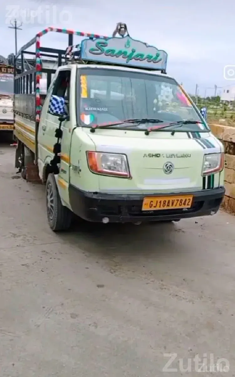 2013 Ashok Leyland Dost Pickup Truck - ટ્રક અને લોરી - જુનાગઢ - Image 2