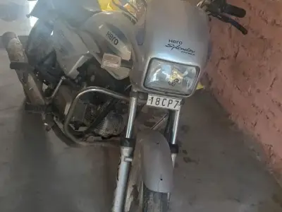 Hero Honda Super Splendor 2016 Bike