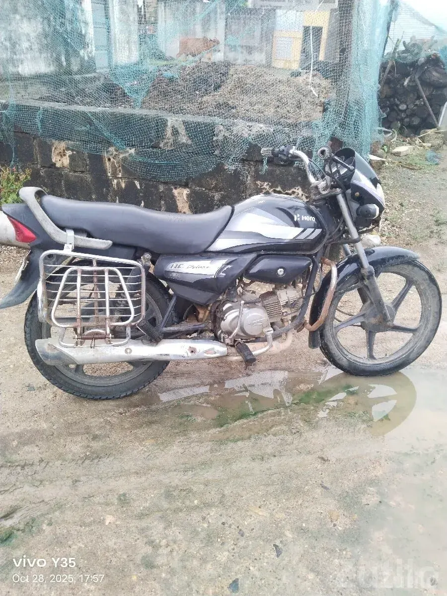 Hero CD Deluxe 2021 Used Bike - બાઇક્સ - માંગ્રોળ - Image 2