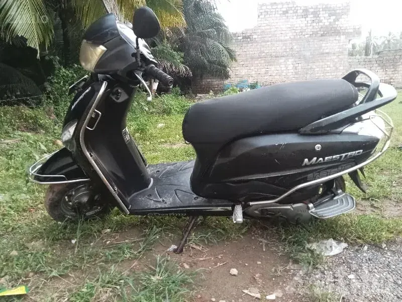 Hero Maestro DLX Scooter 2015 Model - Bikes - Mangrol - Image 3