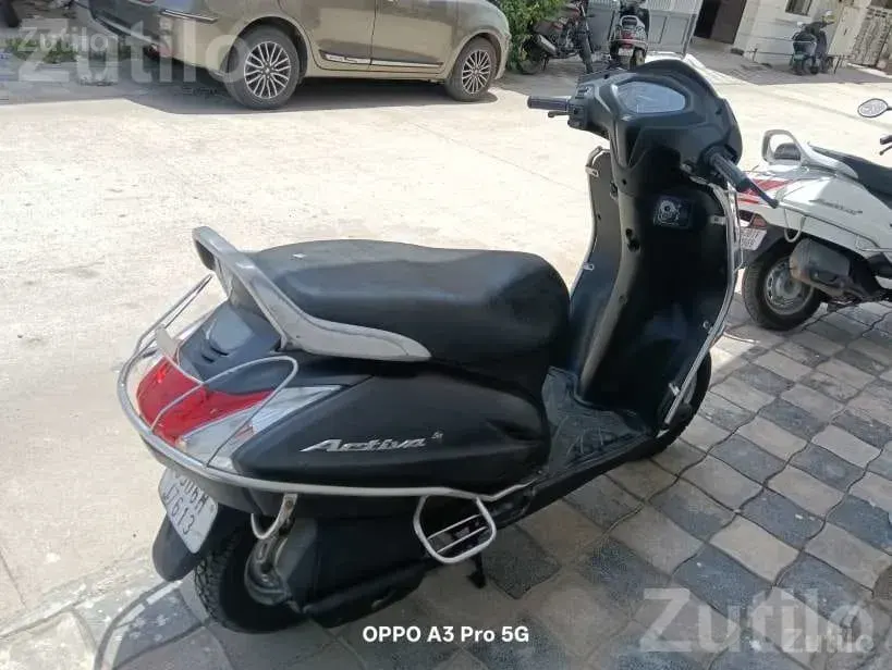 2019 Scooter for Sale with Insurance and Fitness - બાઇક્સ - વડોદરા શહેર - Image 3