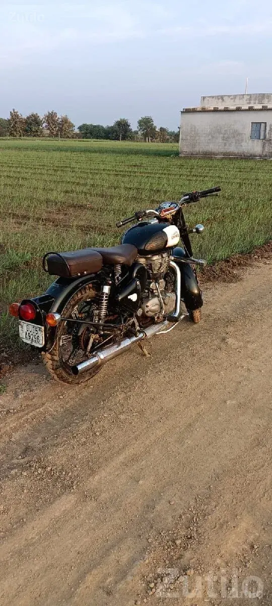 2016 Royal Enfield Bullet Classic 350 - બાઇક્સ - લાલપુર - Image 3