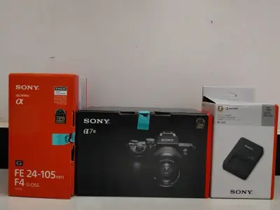 Sony Alpha ILCE-7M3K and FE 24-105 mm F4 G (3 year warranty) Sony Alpha ILCE-7M3K and FE 24-105 mm F4 G (3 year warranty)