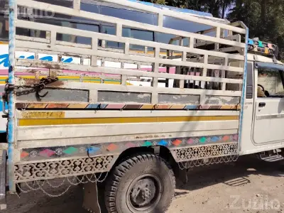 Mahindra Bolero Maxi Truck 2015 Mahindra Bolero Maxi Truck 2015