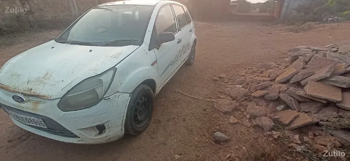 ford figo 2012 diesel - Cars - Dwarka - Image 2