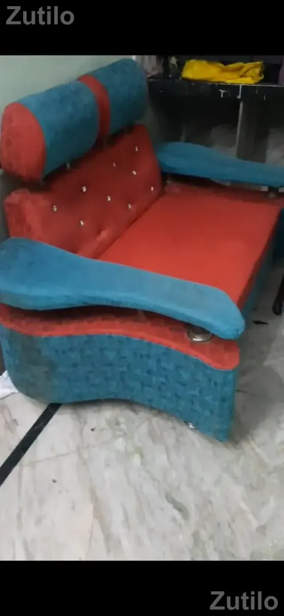 Sofa - સોફા સેટ અને કાઉચ - અમદાવાદ શહેર - Image 2