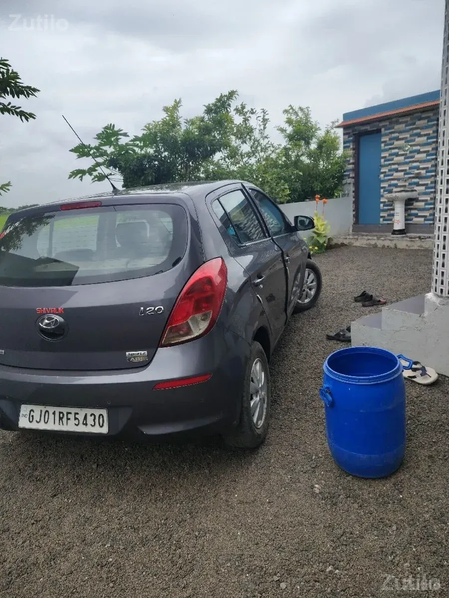 i20 car vechvani che - કાર - દ્વારકા - Image 3