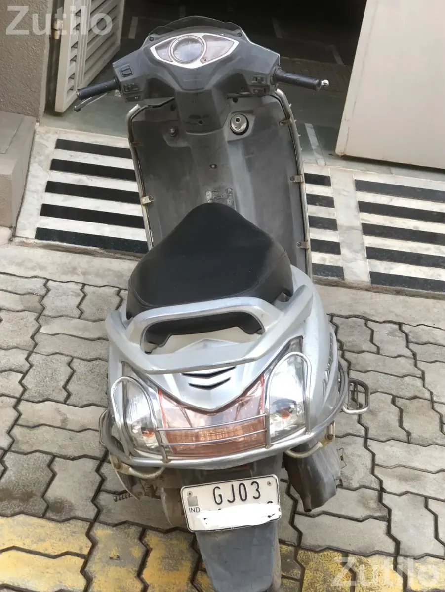 Hero Maestro - Bikes - Rajkot City - Image 4