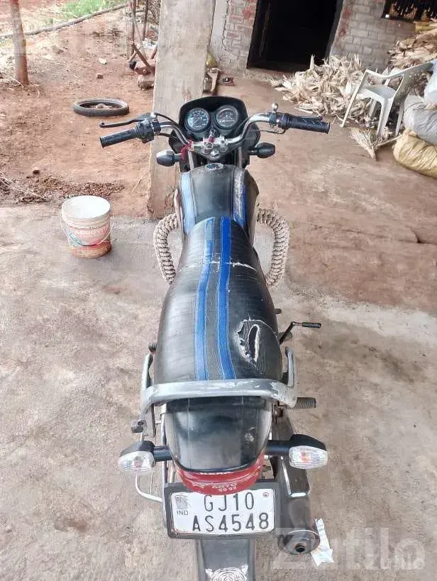 Hero HF Deluxe Model 2010 Bike - બાઇક્સ - છોટાઉદેપુર - Image 2