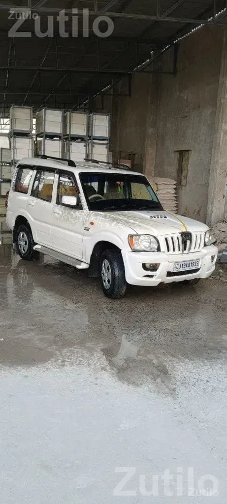 2013 Mahindra Scorpio EX, Second Owner - Cars - Morbi City - Image 2
