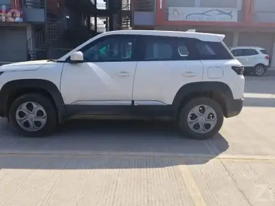 Maruti Suzuki Brezza Petrol Car for Sale Maruti Suzuki Brezza Petrol Car for Sale