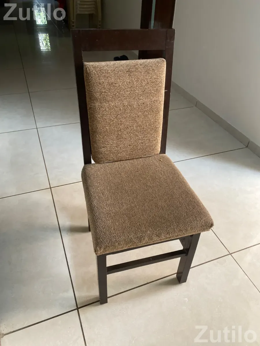 Dinning table(with chairs) - ડાઇનિંગ ટેબલ અને સેટ - અમદાવાદ શહેર - Image 5
