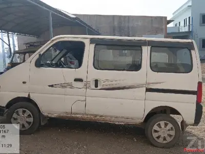 Used Maruti Eeco White Family Van Used Maruti Eeco White Family Van