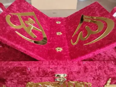 Handmade Meenakari Bajot Patla Decor Handmade Meenakari Bajot Patla Decor
