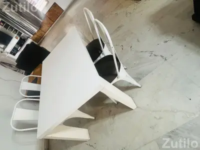 4 Seater Dinning Table with Chairs 4 Seater Dinning Table with Chairs
