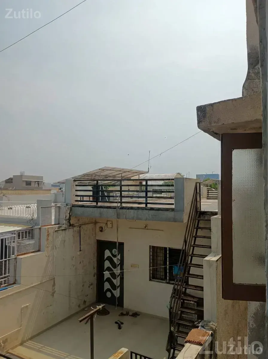 1 BHK Semi Furnished Flat for Sale SG Highway - House for Sale - Mandal - Image 2