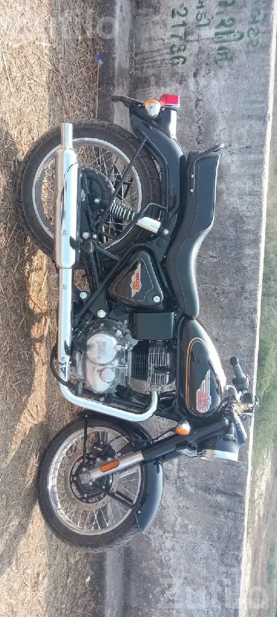Royal Enfield Bullet 5 Months Used, 1800 km - Bikes - Wadhwan - Image 3