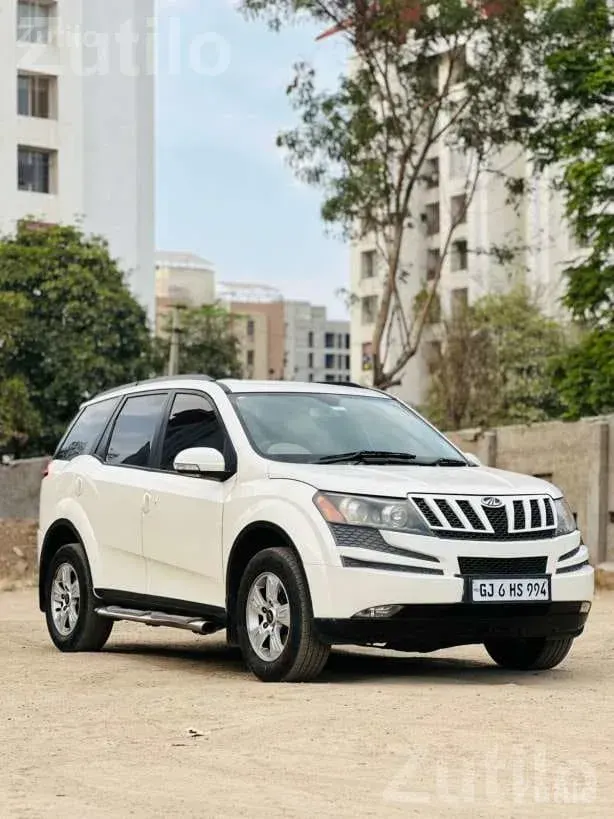 Mahindra XUV500 W8 2014 Diesel Manual - Cars - Rajkot City - Image 4